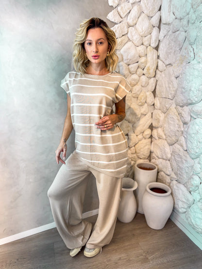 CONJUNTO BRUNA TRICOT PARIS LISTRAS